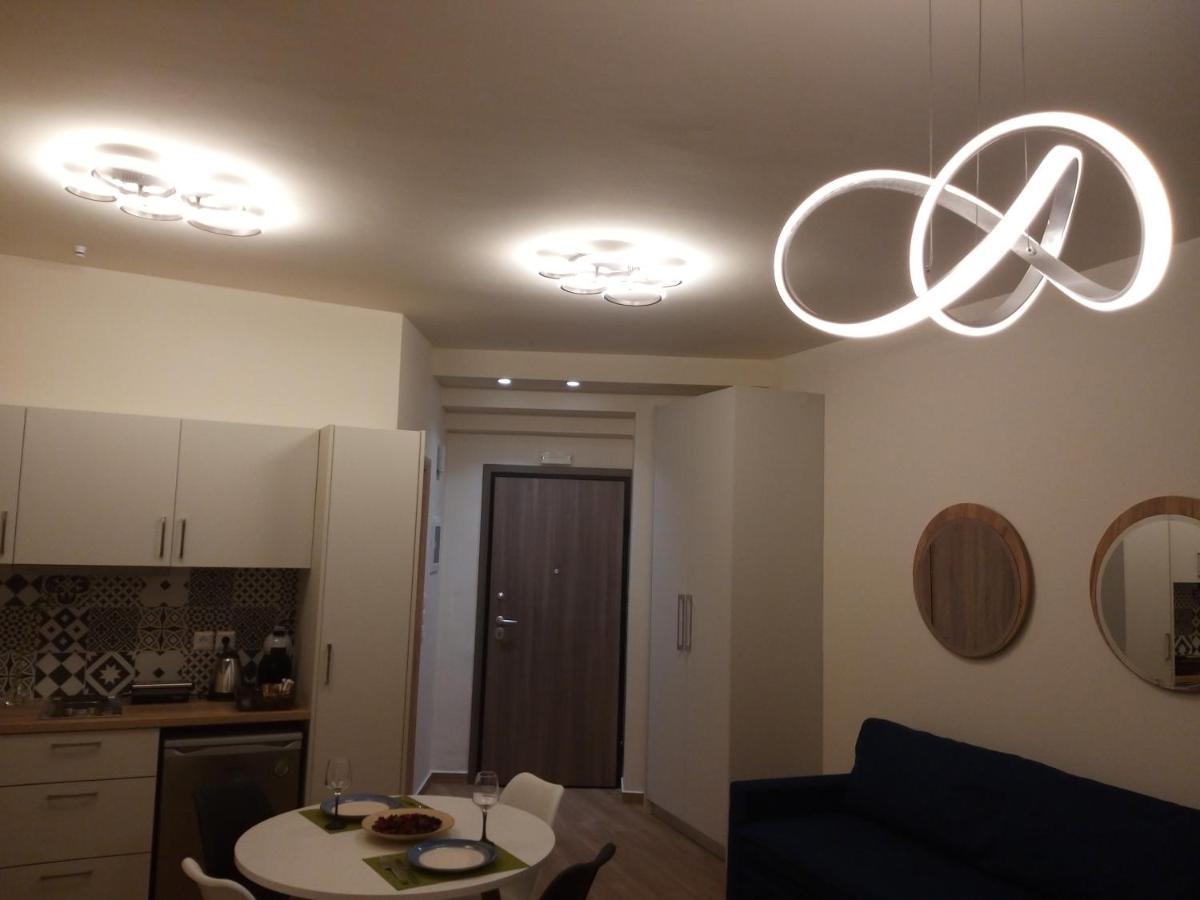 Amazing Apartments @ Monastiraki Subway Station Атина Екстериор снимка