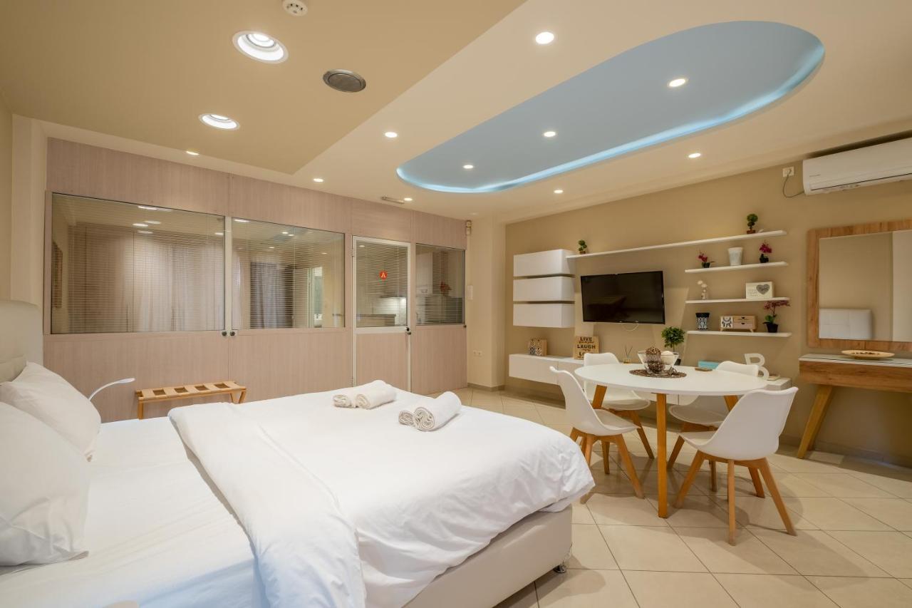 Amazing Apartments @ Monastiraki Subway Station Атина Екстериор снимка